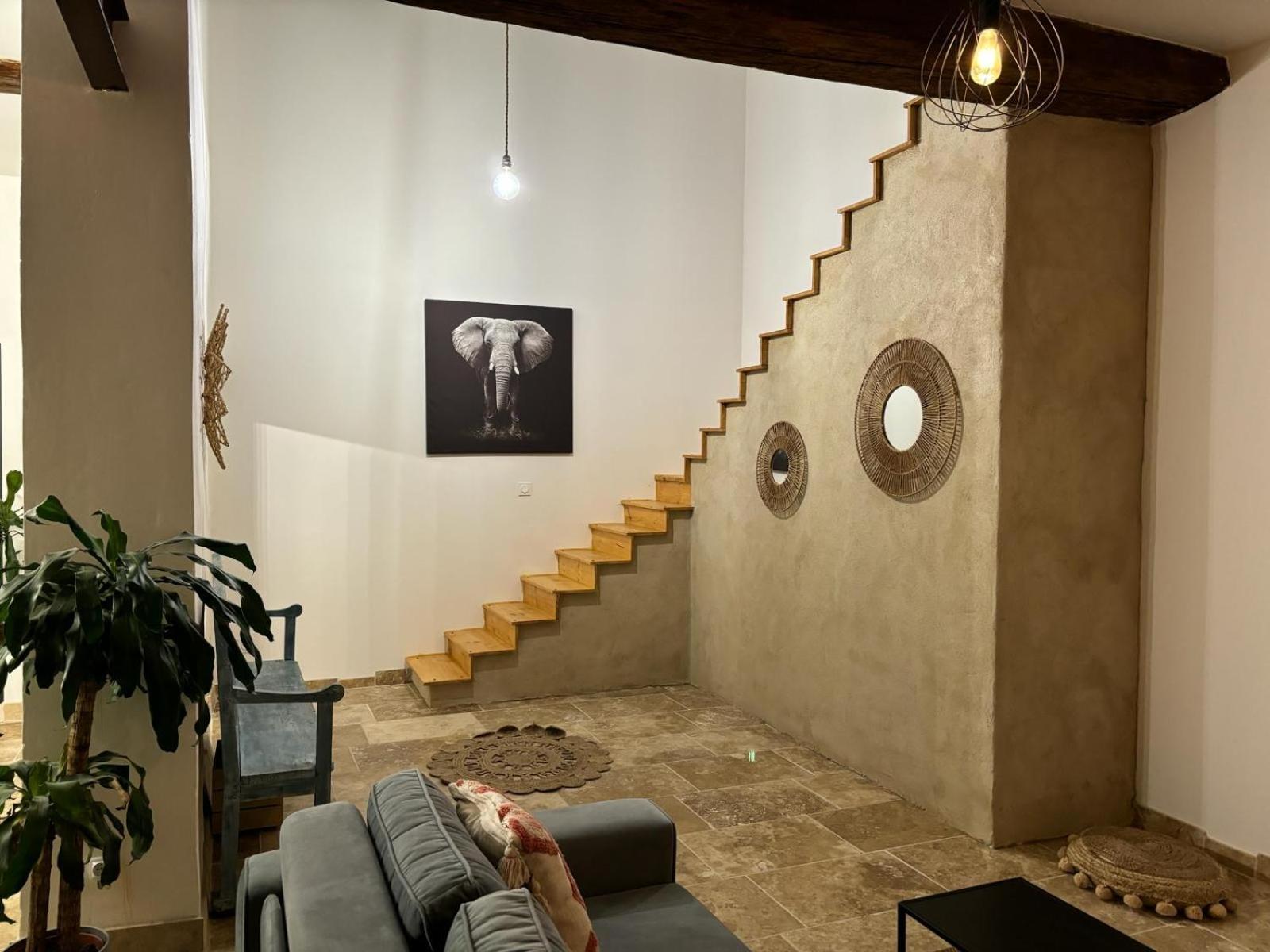 Maison De Charme Avec Piscine Monteux Εξωτερικό φωτογραφία